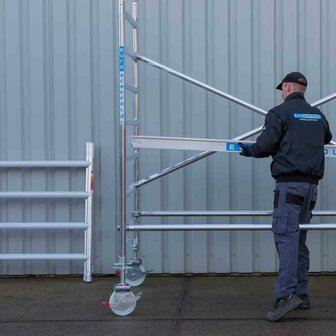 Rolsteiger Standaard 90x250 8,2m werkhoogte carbon vloer + enkelzijdig voorloopleuning